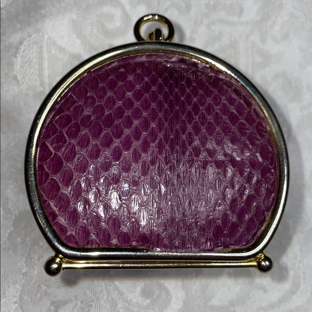 Vintage 1950’s Neiman Marcus Purple Collapsible Coin Purse with Gold Accents - Picture 5 of 6